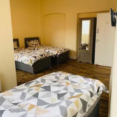 8 Fish Street, Budget City Centre Accomodation Leeds  Dış mekan fotoğraf