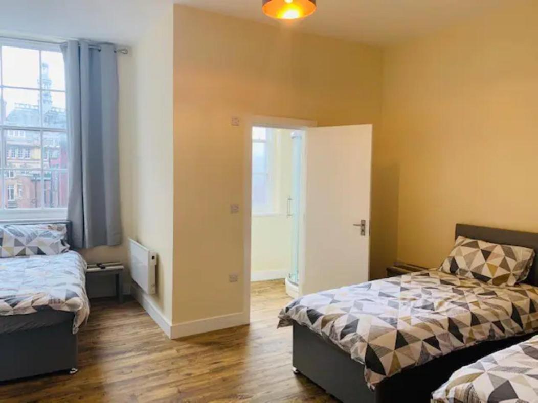 8 Fish Street, Budget City Centre Accomodation Leeds  Dış mekan fotoğraf
